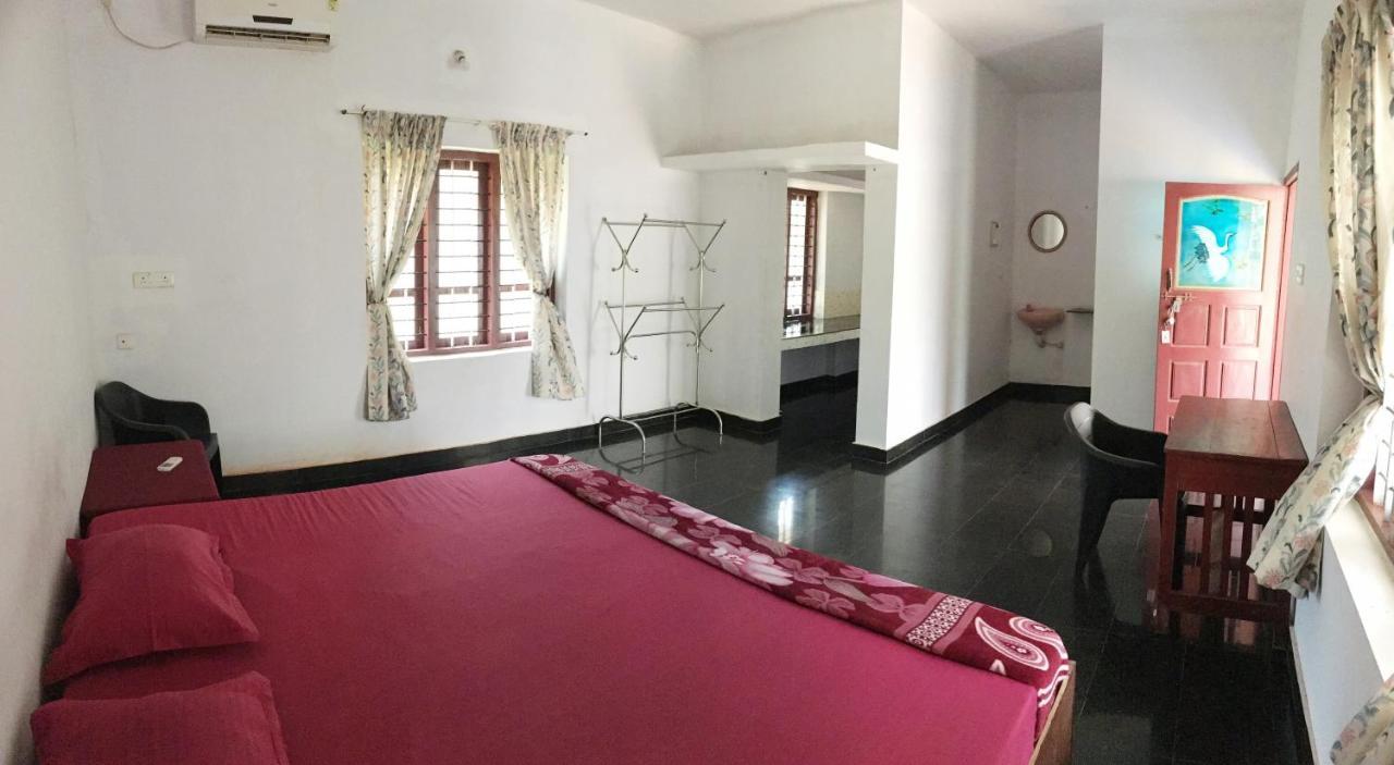 Hotel Secret Paradise à Varkala Extérieur photo